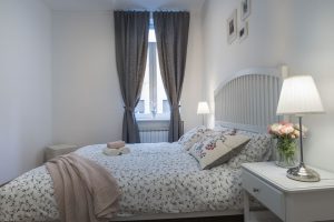 The master bedroom in Apartment Zlata, an apartment in Zagreb for tourists